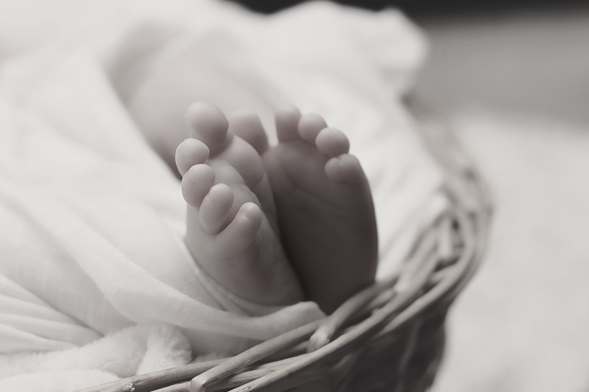 Babyfüsschen-Neugeborenes-pexels-pixabay.jpg