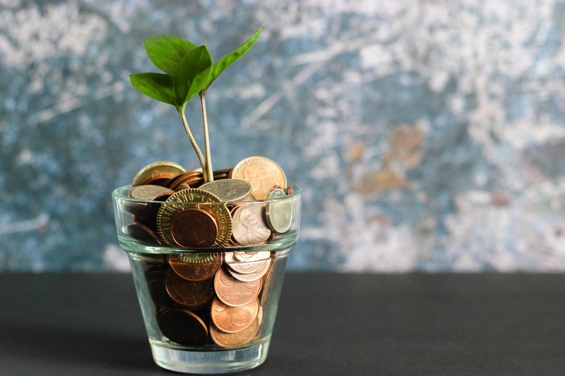 Glas-Geld-unsplash.jpg